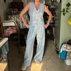 Abercrombie & Fitch Light Blue Tailored Vest & Wide-Leg Pants Set – Size M / 8